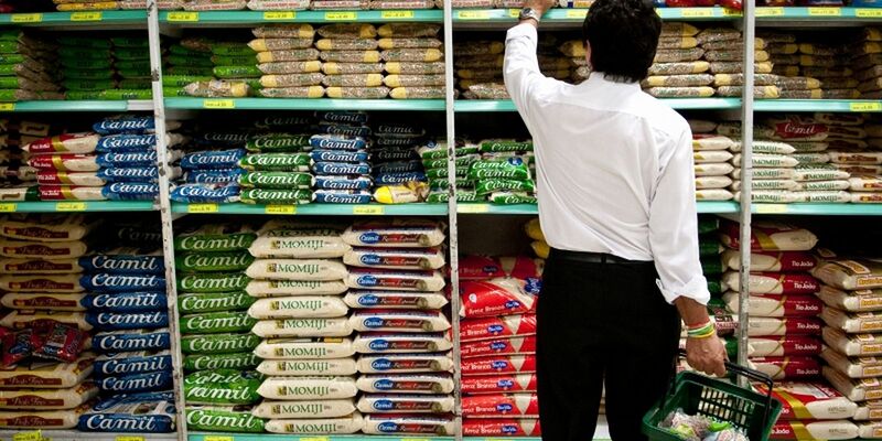 Mercado financeiro reduz previsão da inflação para 4,86%