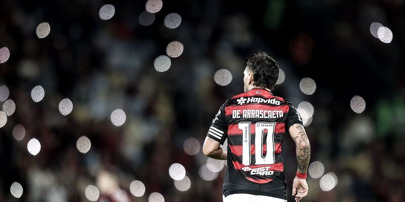 Flamengo enfrenta Estudiantes pela Libertadores no Maracanã