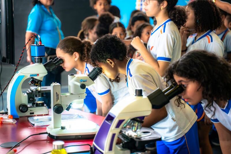 Ciência Móvel, da Fiocruz, aporta no Clube Nilopolitano