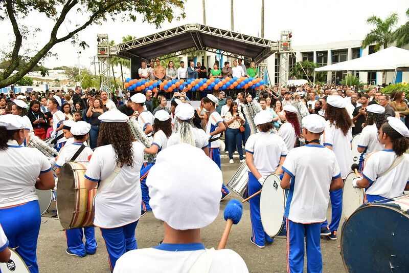 Desfile cívico promovido pela Prefeitura de Nova Iguaçu marca comemoração dos 203 anos da Independência do Brasil