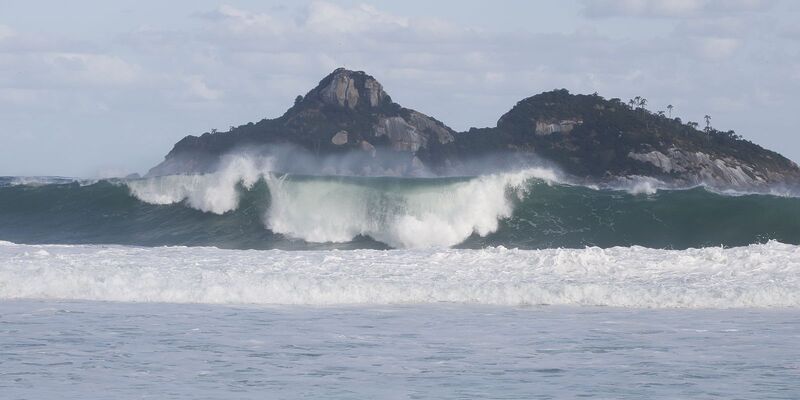 Jovens de 9 países participam de curso de pesquisas oceânicas no Rio