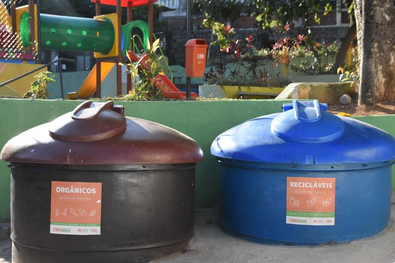 Clin Comunidade Sustentável chega ao Bairro Chic, no Fonseca, com novos moloks – Prefeitura Municipal de Niterói
