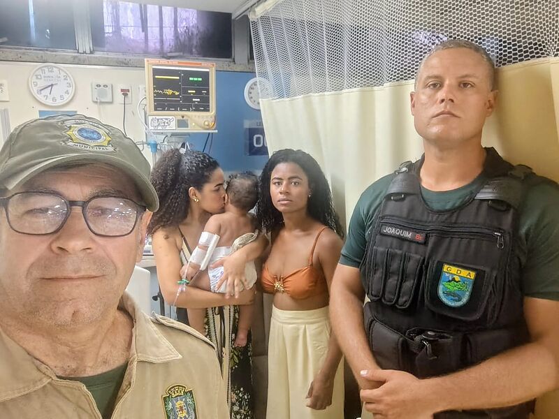 Guardas municipais do Grupamento de Defesa Ambiental salvam bebê de 6 meses na Quinta da Boa Vista – Prefeitura da Cidade do Rio de Janeiro