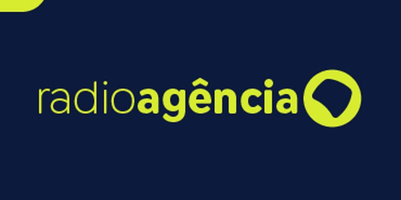 Podcast Ajudante Digital, da Radioagência Nacional, completa um ano