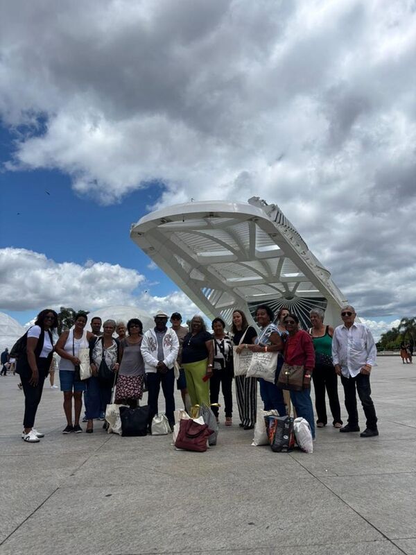 Servidores aposentados fazem passeio promovido pela Funasg no Centro do Rio