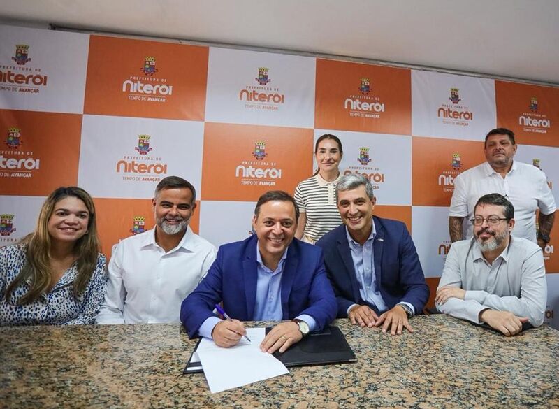 Prefeito de Niterói assina ordem de início das obras de revitalização da Avenida Amaral Peixoto – Prefeitura Municipal de Niterói