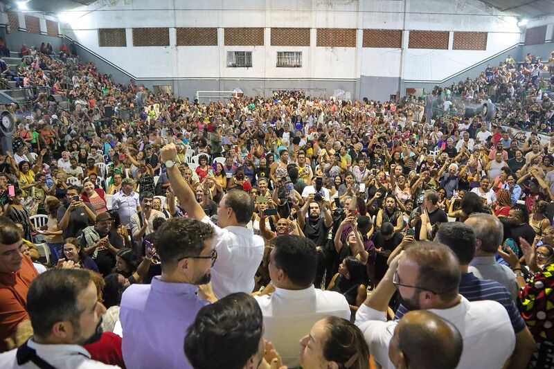 Prefeito Rodrigo Neves sanciona reajuste de 12% da Moeda Arariboia e anuncia Abono Natalino para 50 mil famílias – Prefeitura Municipal de Niterói