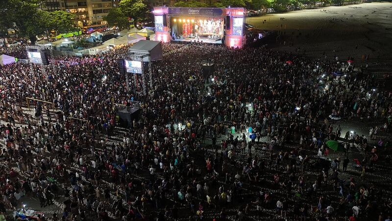 Zeca Pagodinho embala Niterói no aniversário de 452 anos da cidade – Prefeitura Municipal de Niterói