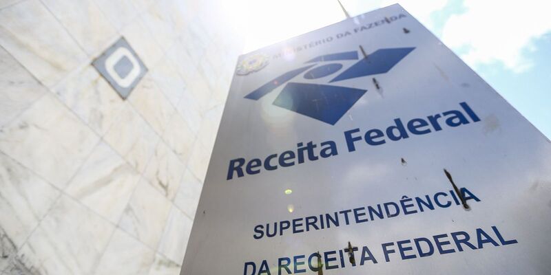 Receita nega taxação de transações financeiras a partir de R$ 5 mil