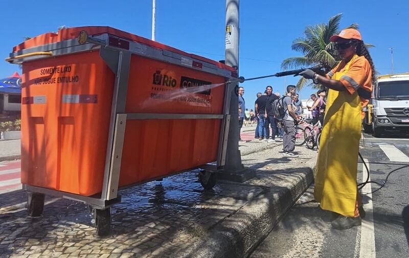 Comlurb instala 81 novos contêineres de alta capacidade na Orla Sudoeste – Prefeitura da Cidade do Rio de Janeiro
