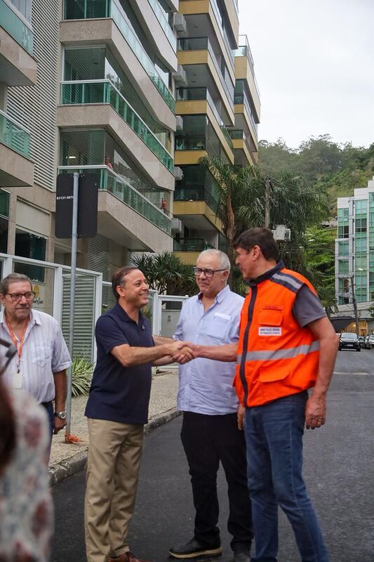 Prefeitura de Niterói está muito perto de concluir obras de macrodrenagem nas ruas de Charitas  – Prefeitura Municipal de Niterói
