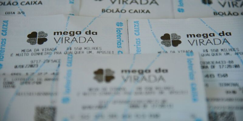 Prêmio da Mega da Virada chega a R$ 1 bilhão