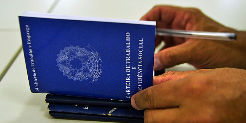 Doenças afastaram 4,1 milhões de trabalhadores de suas funções em 2025