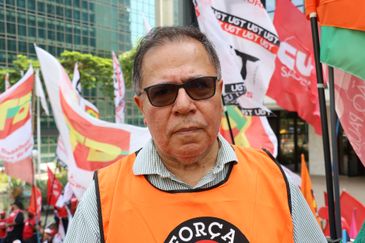 Rovena Rosa/Agência Brasil São Paulo (SP), 18/03/2025 - O secretário-geral da Força Sindical, João Carlos Gonçalves, conhecido como Juruna, participa do ato das centrais sindicais pela redução da taxa selic em frente ao prédio do Banco Central, na avenida Paulista. Foto: Rovena Rosa/Agência Brasil