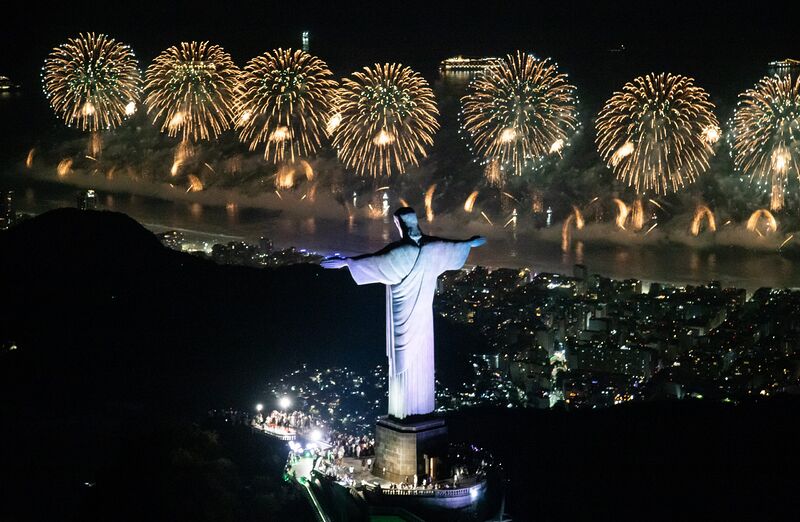 Espetáculo com 1,2 mil drones e som eclético foram destaques do Réveillon 2026 no Rio – Prefeitura da Cidade do Rio de Janeiro