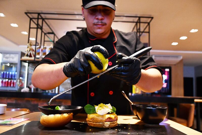 Restaurantes de Nova Iguaçu participam do Circuito Gastronômico da Laranja com cardápio temático que resgata a história da cidade