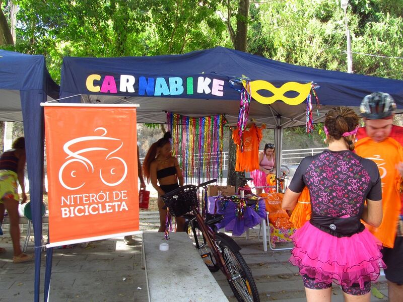 Carnabike 2026 une folia e mobilidade ativa na Praça da Bicicleta, no Gragoatá, neste sábado (28) – Prefeitura Municipal de Niterói