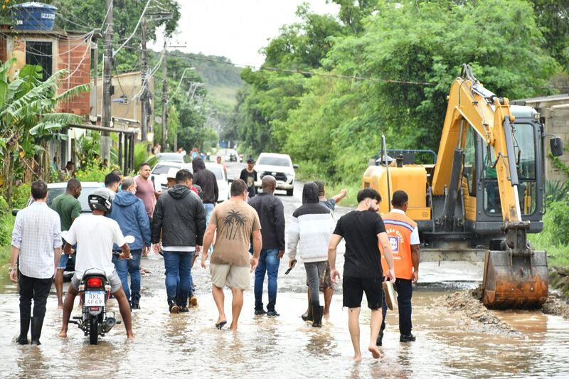 Prefeitura de Nova Iguaçu segue atendendo famílias afetadas pelas chuvas