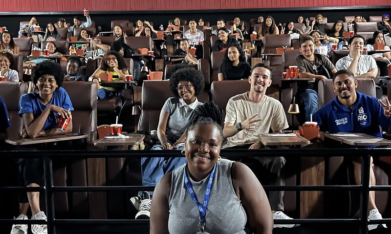 Projeto de cinema solidário da JUVRio leva jovens de comunidades para assistir ao filme ‘Anêmona’ – Prefeitura da Cidade do Rio de Janeiro