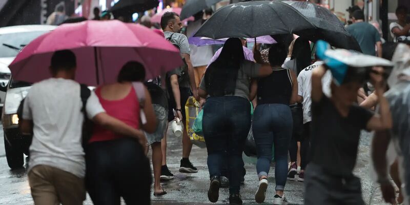 Inmet alerta para chuvas fortes no Sudeste e no Paraná