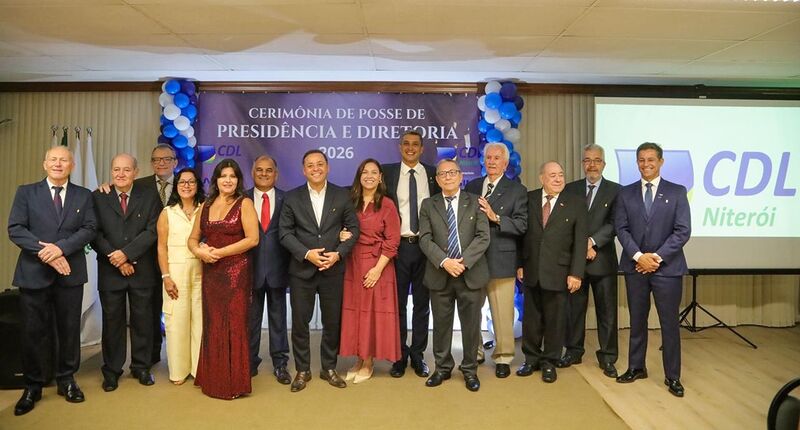Prefeito Rodrigo Neves participa da posse da nova diretoria da CDL – Prefeitura Municipal de Niterói