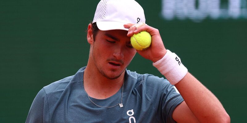 João Fonseca cai nas quartas de Munique após revés para 6º do mundo