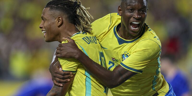 Brasil derrota Croácia em último jogo antes da convocação para a Copa