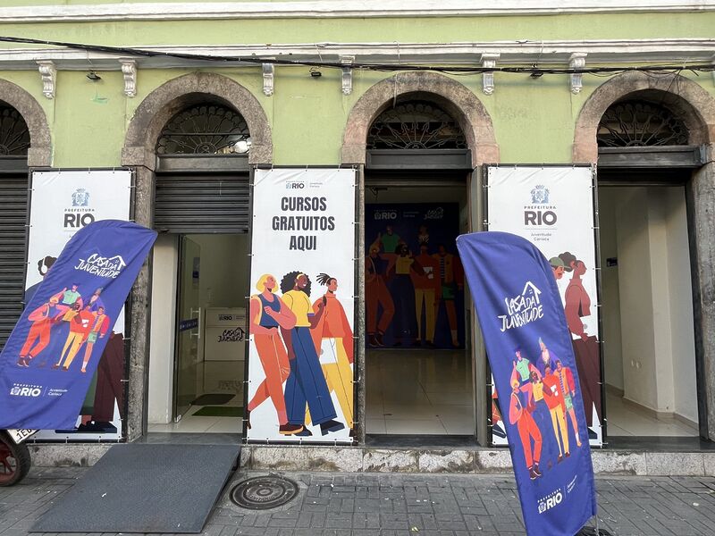 Casa de Juventude oferece curso de inglês gratuito lecionado por alunos estrangeiros – Prefeitura da Cidade do Rio de Janeiro