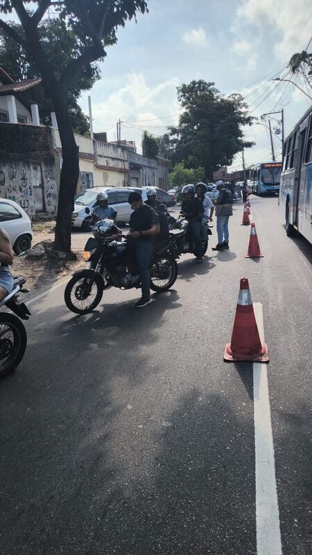 Tolerância Zero contra motos barulhentas aborda cerca de 500 motos nesta semana