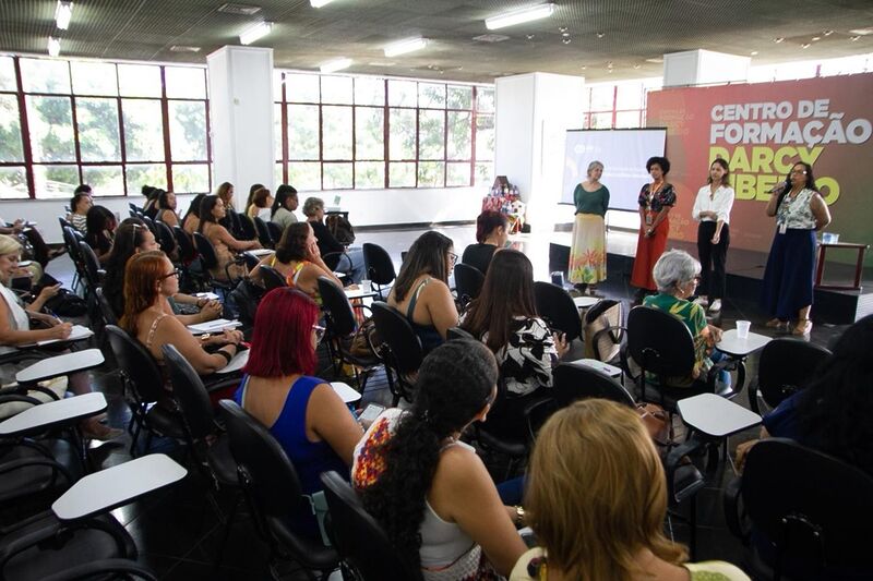 Educação de Niterói amplia investimentos e inicia formação inclusiva para profissionais da rede – Prefeitura Municipal de Niterói