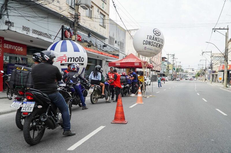 São Gonçalo realiza blitz educativa com motociclistas na Parada 40
