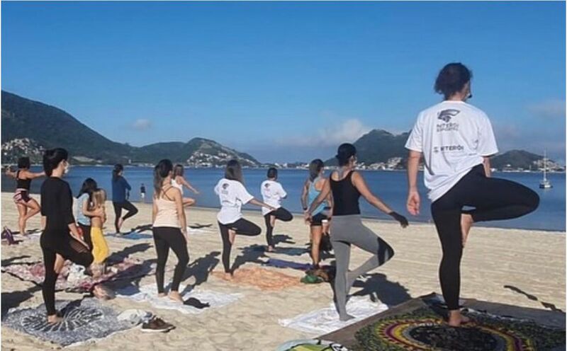 Niterói em Equilíbrio celebra o Dia das Mães com aula especial de yoga em Icaraí – Prefeitura Municipal de Niterói