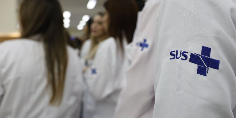 Candidatos a residência médica já podem se inscrever para o Enare 2026