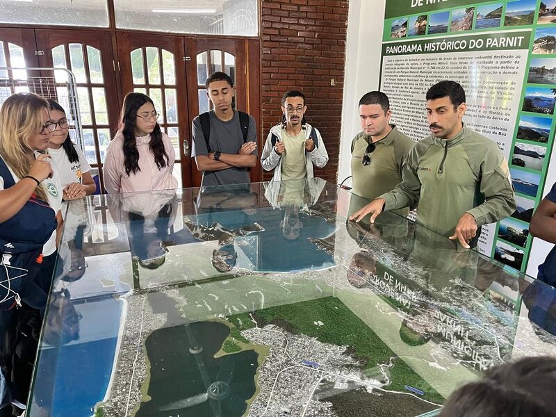 Prefeitura de Niterói recebe representantes de Arraial do Cabo e UERJ para intercâmbio em educação ambiental – Prefeitura Municipal de Niterói