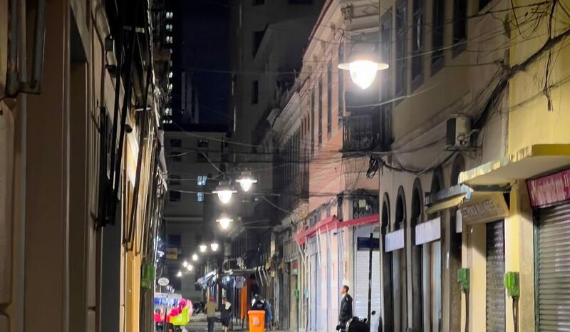 Ruas da SAARA, no Centro da cidade, recebem modernização de 112 pontos de luz – Prefeitura da Cidade do Rio de Janeiro