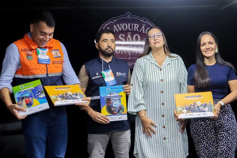 São Gonçalo recebe cadernos técnicos do Projeto Fortalece SG