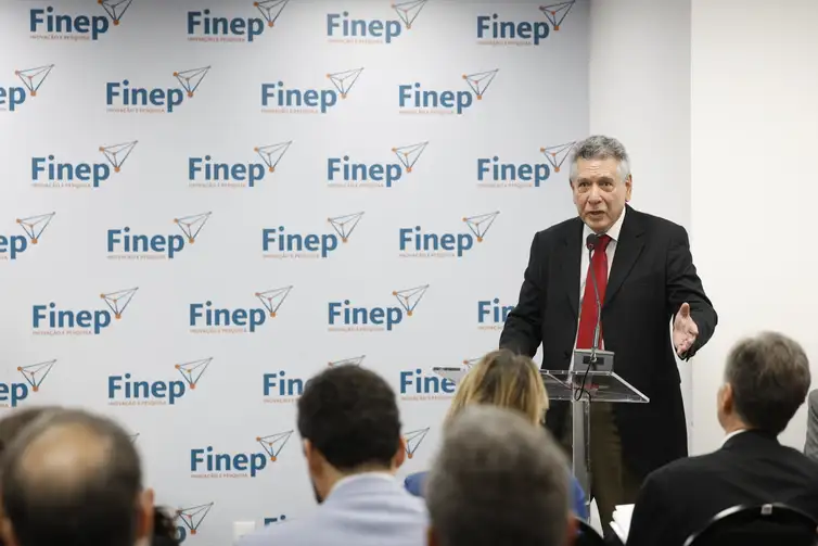 Rio de Janeiro (RJ), 16/06/2026 – O presidente da Financiadora de Estudos e Projetos (Finep), Luiz Antônio Elias, lança o Programa Tecnova 2026/2027, instrumento de subvenção econômica para micro e pequenas empresas. Foto: Fernando Frazão/Agência Brasil