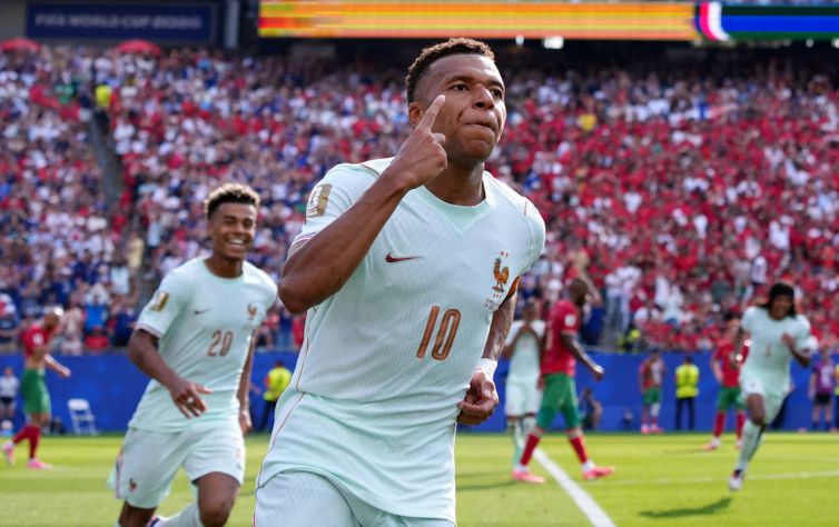 Soccer Football - FIFA World Cup 2026 - Quarter Final - France v Morocco - Boston Stadium, Foxborough, Massachusetts, U.S. - July 9, 2026 France's Kylian Mbappe celebrates scoring their first goal IMAGN IMAGES via Reuters/David Butler Ii
