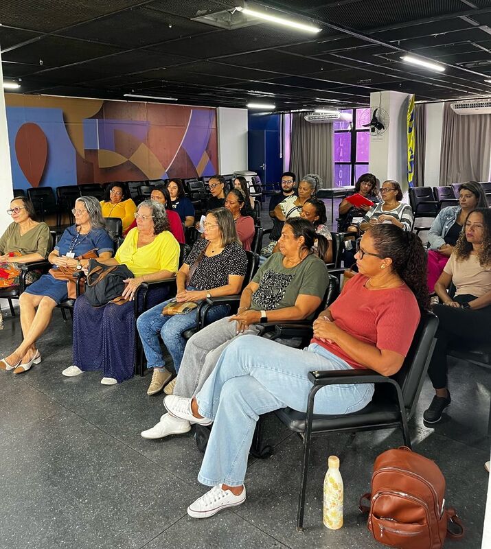 Funasg orienta profissionais da Educação sobre acolhimento e atenção plena