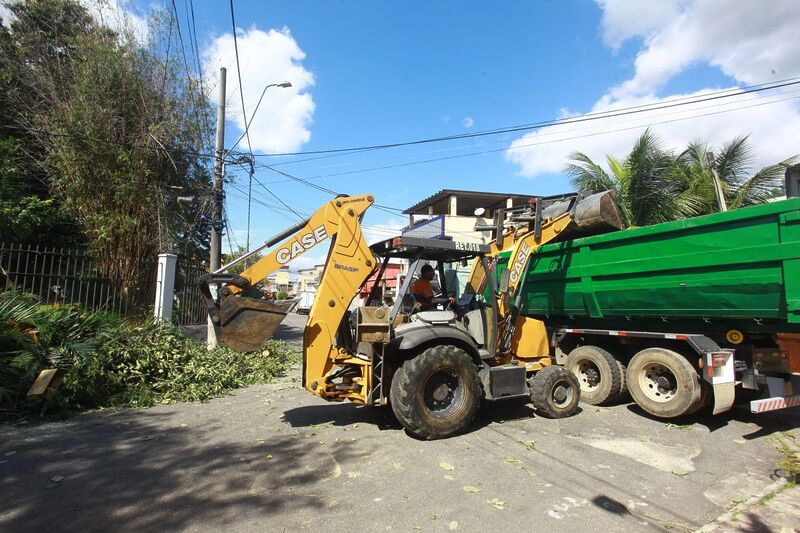 Prefeitura de Nova Iguaçu segue atuando para normalização dos serviços públicos