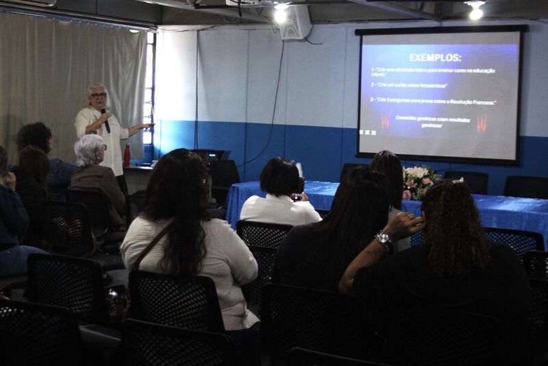 São Gonçalo promove oficina sobre IA para professores da rede municipal