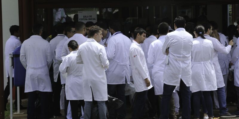Enare: inscrição para residência médica com pré-requisito segue até 4ª