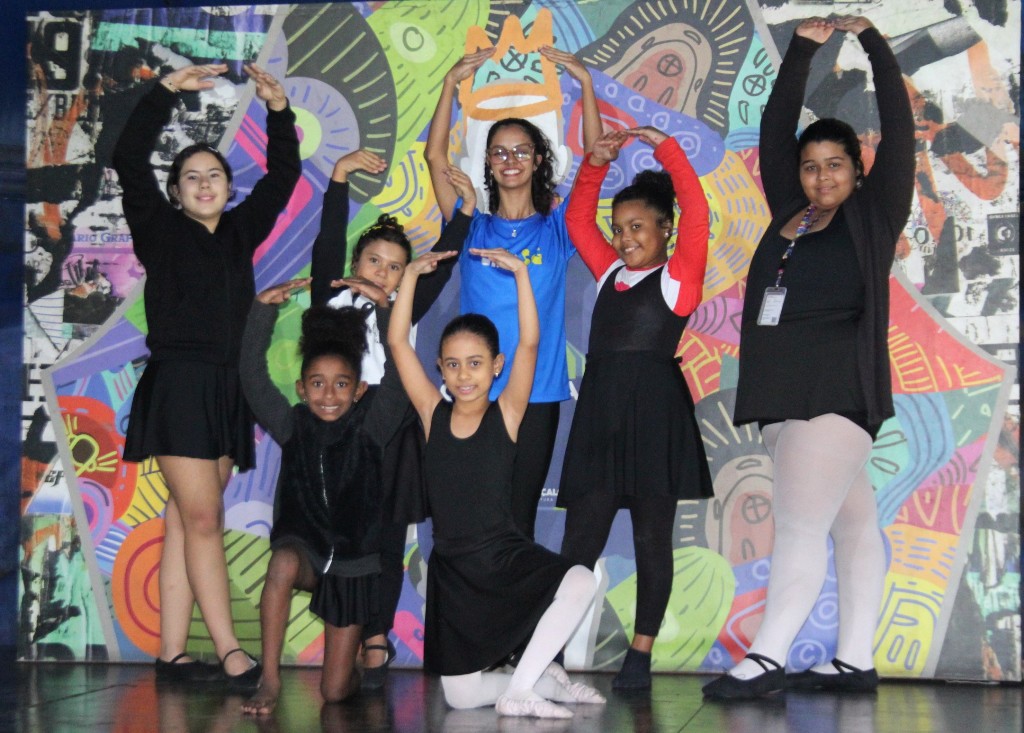 Crianças aprendem ballet e desenvolvem novas habilidades no CRIA SG