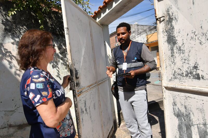 Equipes da Prefeitura de Nova Iguaçu visitam imóveis para atualização do cadastro imobiliário