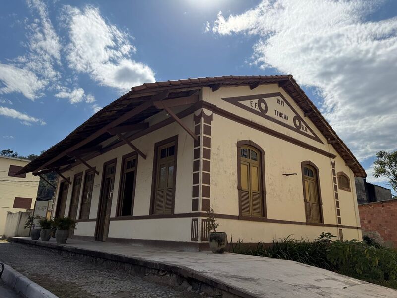 Prefeitura de Nova Iguaçu revitaliza antigas estações de trem e resgata memória da cidade