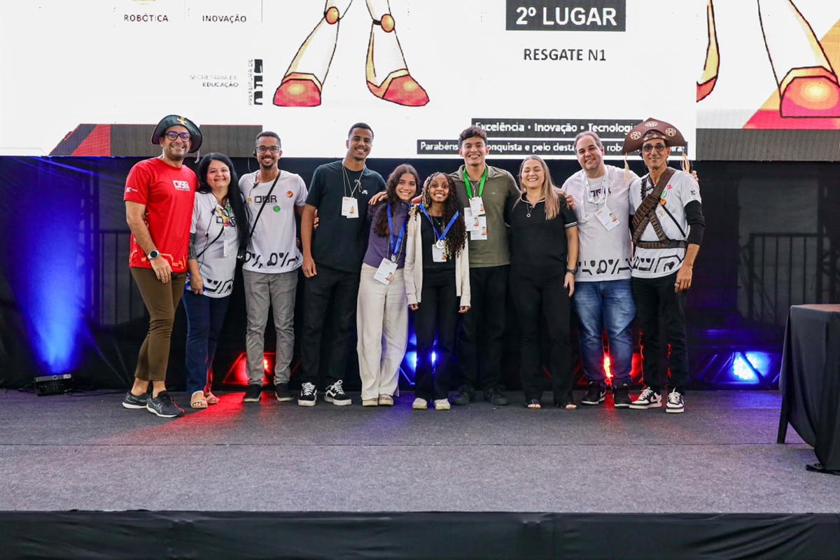 Plataforma Digital de Santa Bárbara conquista 1º e 2º lugares na estreia da Olimpíada Brasileira de Robótica – Prefeitura Municipal de Niterói