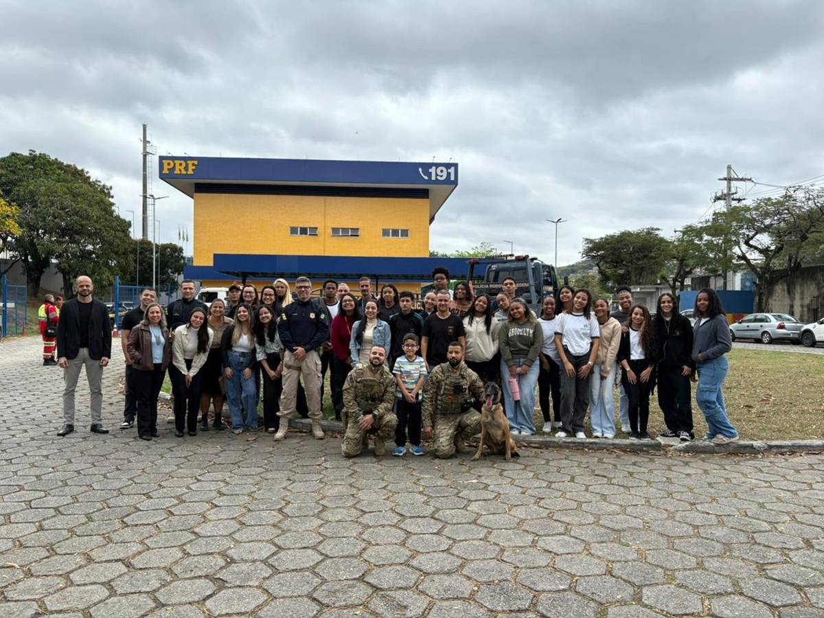 Prefeitura de Niterói e Polícia Rodoviária Federal se unem pelo futuro dos jovens em mais uma edição do projeto Pega a Visão