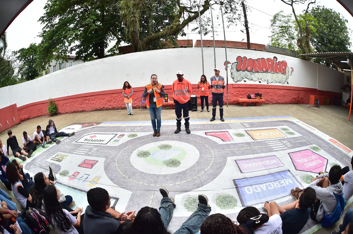 Prefeitura leva educação para o trânsito a alunos de escolas do município – Prefeitura Municipal de Niterói