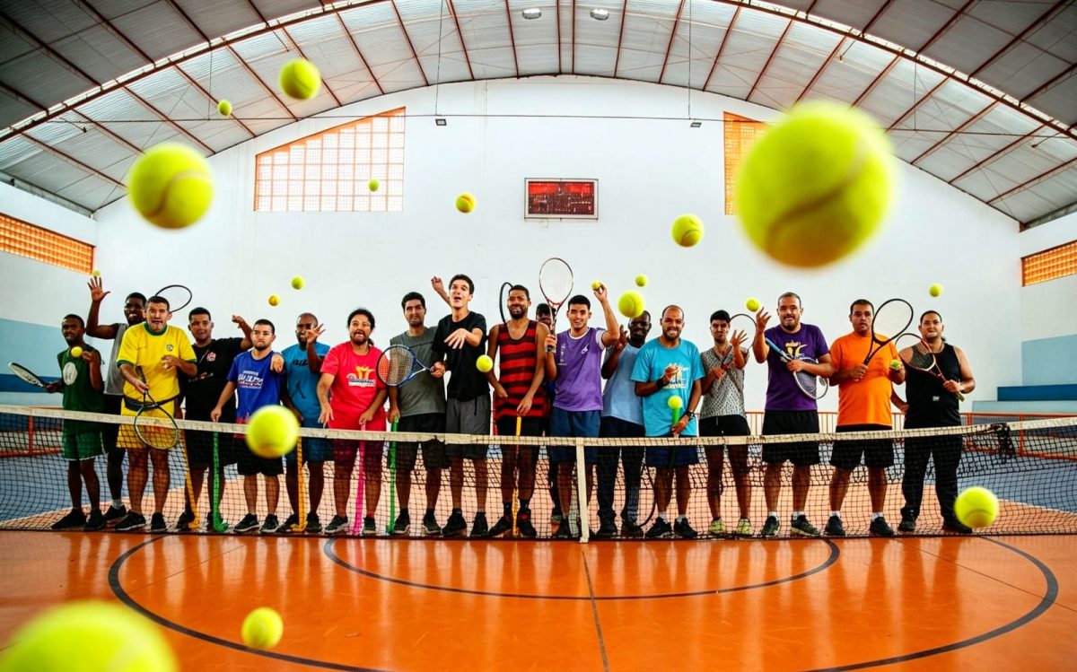 Esportes da Vila Olímpica de Nova Iguaçu ajudam alunos com deficiência a ganharem autonomia