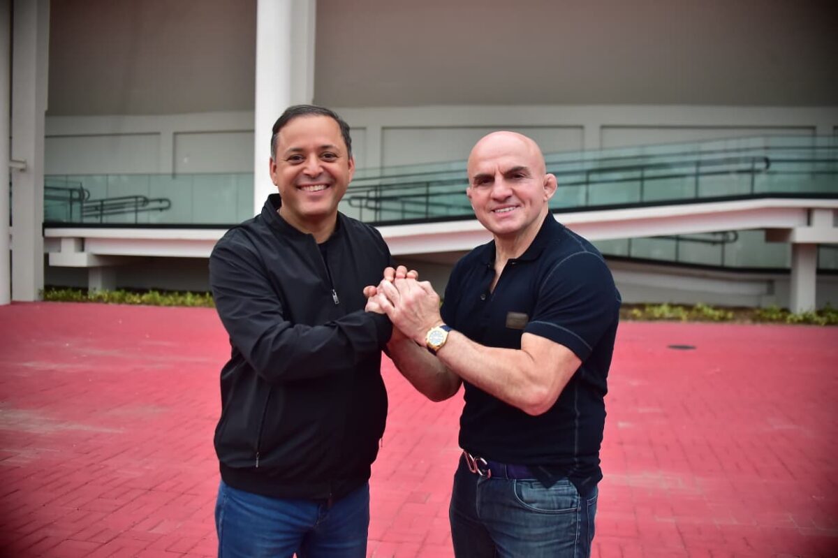 Prefeito Rodrigo Neves e Wallid Ismail celebram chegada do Jungle Fight 155 a Niterói – Prefeitura Municipal de Niterói